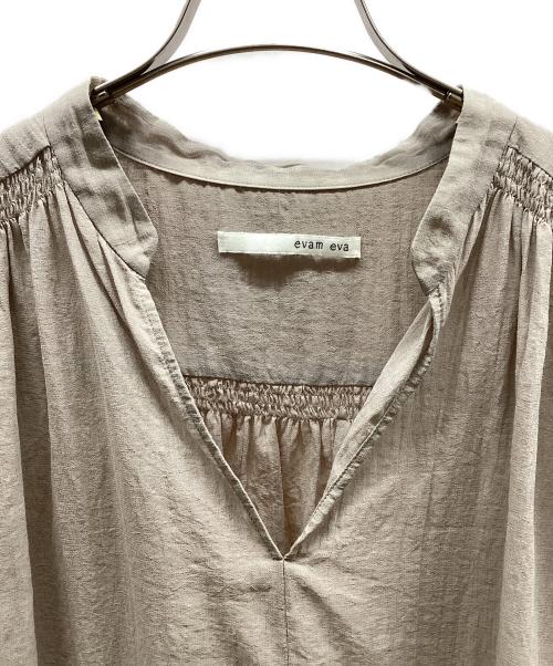 evam eva（エヴァムエヴァ）evam eva (エヴァムエヴァ) 長袖ブラウス ベージュ サイズ:Freeの古着・服飾アイテム