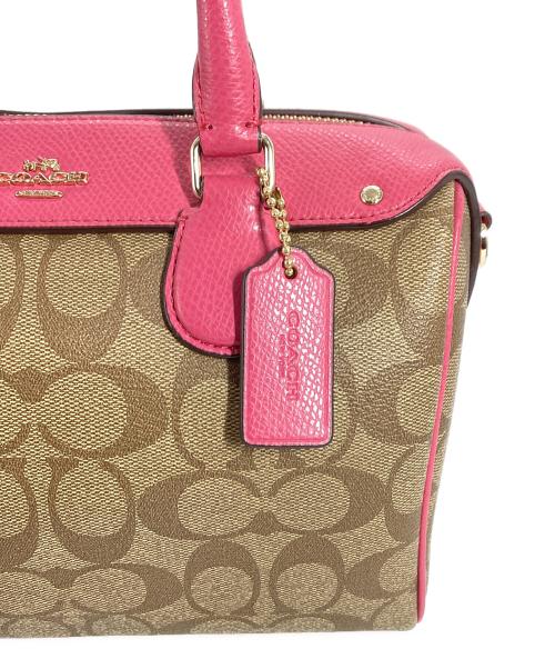 COACH（コーチ）COACH (コーチ) ショルダーバッグ ベージュ×ピンクの古着・服飾アイテム