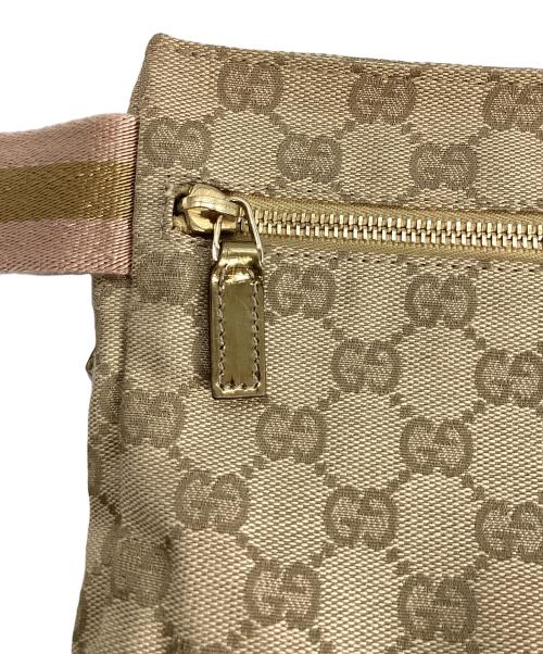 GUCCI（グッチ）GUCCI (グッチ) グッチ GGキャンバス ウエストポーチ ベージュ×ゴールドの古着・服飾アイテム