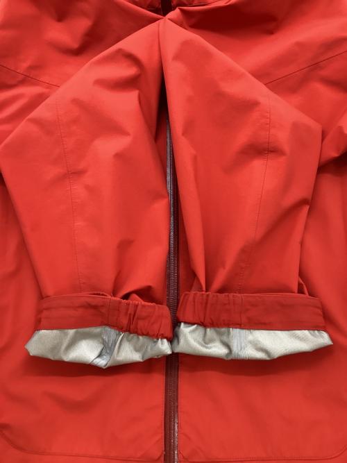 mont-bell（モンベル）mont-bell (モンベル) フレネイパーカー レッド サイズ:Sの古着・服飾アイテム