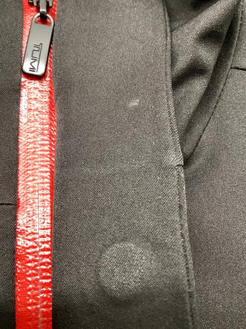TUMI（トゥミ）TUMI (トゥミ) ジップジャケット ブラック サイズ:Mの古着・服飾アイテム