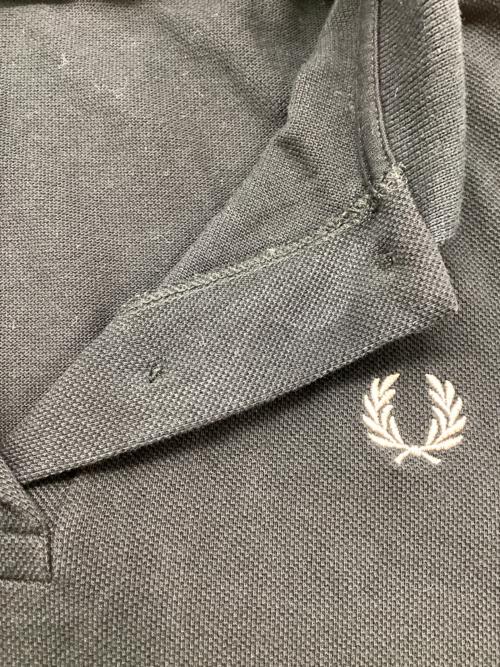FRED PERRY（フレッドペリー）FRED PERRY (フレッドペリー) ポロシャツ ブラック サイズ:36の古着・服飾アイテム
