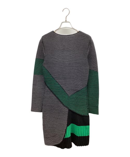 GIORGIO ARMANI（ジョルジオアルマーニ）GIORGIO ARMANI (ジョルジオアルマーニ) 長袖ワンピース グリーン×ブラック サイズ:38の古着・服飾アイテム