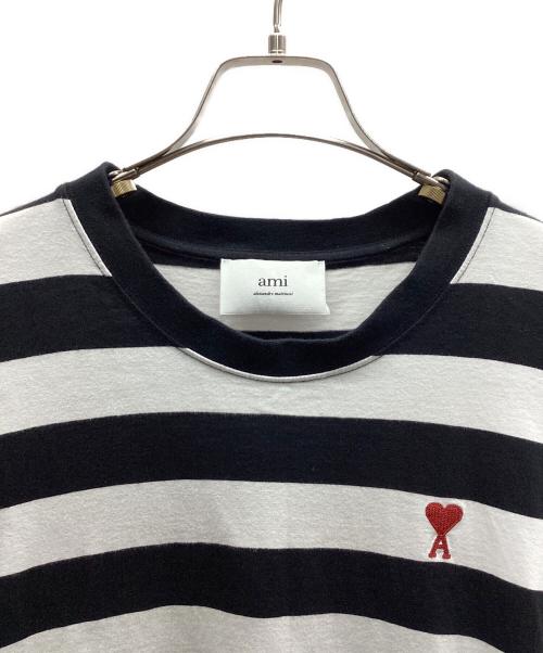 AMI Alexandre Mattiussi（アミアレクサンドルマテュッシ）AMI Alexandre Mattiussi (アミアレクサンドルマテュッシ) アミ パリス　ハートロゴボーダーTシャツ ブラック×ホワイト サイズ:表記なしの古着・服飾アイテム