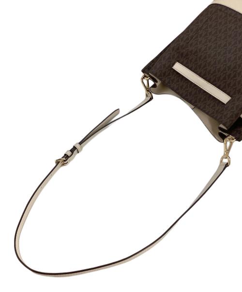 MICHAEL KORS（マイケルコース）MICHAEL KORS (マイケルコース) ショルダーバッグ ブラウンの古着・服飾アイテム