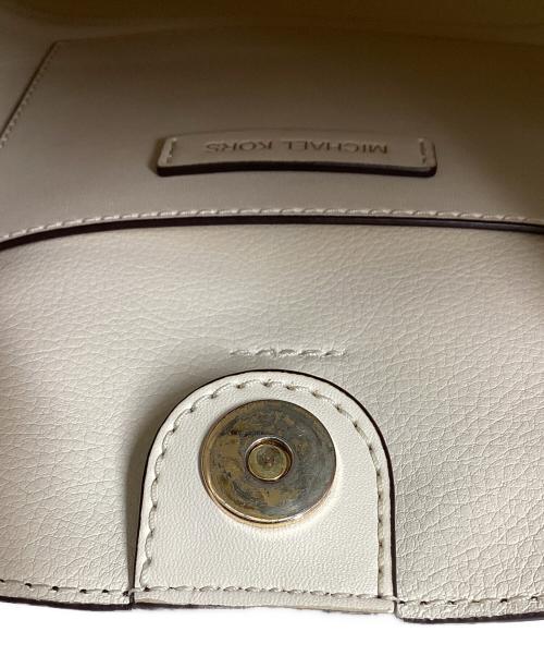 MICHAEL KORS（マイケルコース）MICHAEL KORS (マイケルコース) ショルダーバッグ ブラウンの古着・服飾アイテム