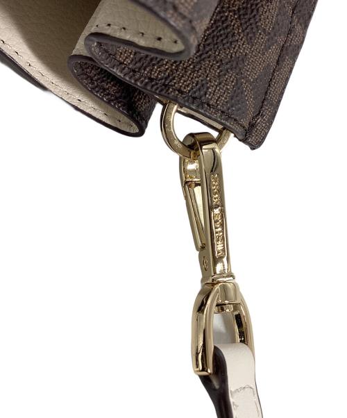 MICHAEL KORS（マイケルコース）MICHAEL KORS (マイケルコース) ショルダーバッグ ブラウンの古着・服飾アイテム