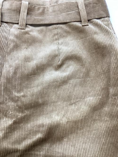 GALERIE VIE（ギャルリーヴィー）GALERIE VIE (ギャルリーヴィー) コットンコーデュロイ フロントタックハーフパンツ ブラウン サイズ:36の古着・服飾アイテム