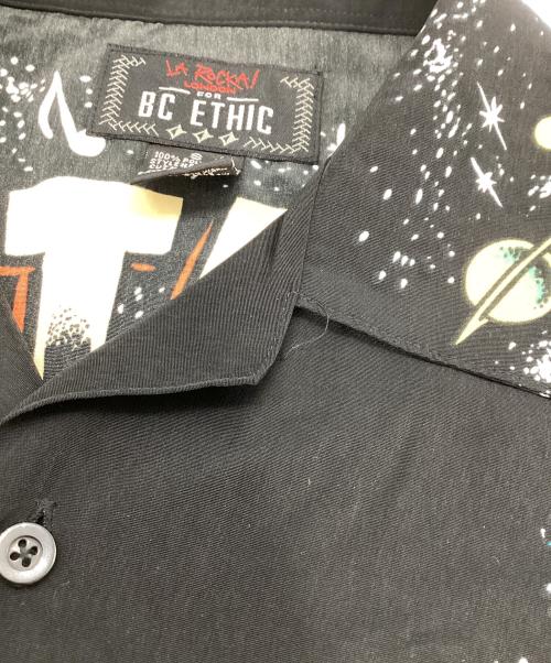 LA ROCKA（ラ ロッカ）LA ROCKA (ラ ロッカ) BC ETHIC (ビーシーエシック) 半袖シャツ ブラック サイズ:Sの古着・服飾アイテム