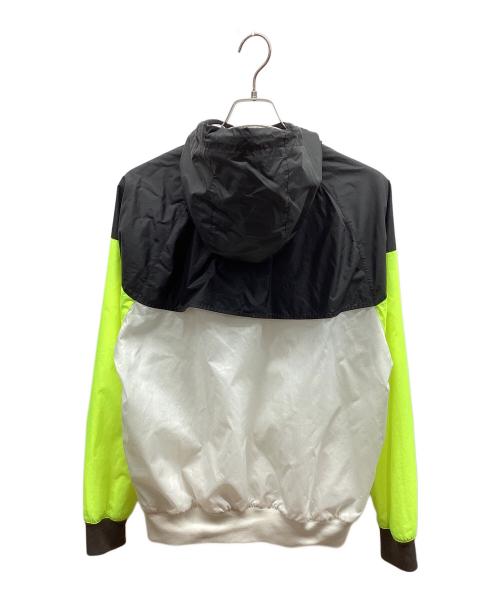 NIKE（ナイキ）NIKE (ナイキ) ナイロンパーカー ホワイト×ブラック サイズ:Sの古着・服飾アイテム