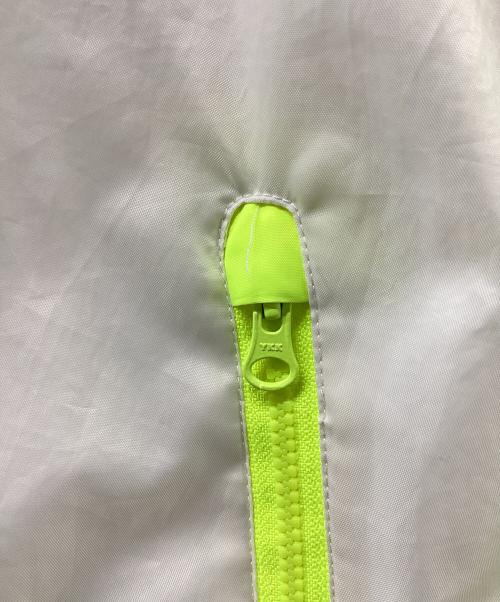NIKE（ナイキ）NIKE (ナイキ) ナイロンパーカー ホワイト×ブラック サイズ:Sの古着・服飾アイテム
