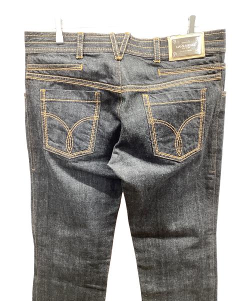 GIANNI VERSACE（ジャンニ・ヴェルサーチ）GIANNI VERSACE (ジャンニ・ヴェルサーチ) デニムパンツ ブラック サイズ:38の古着・服飾アイテム