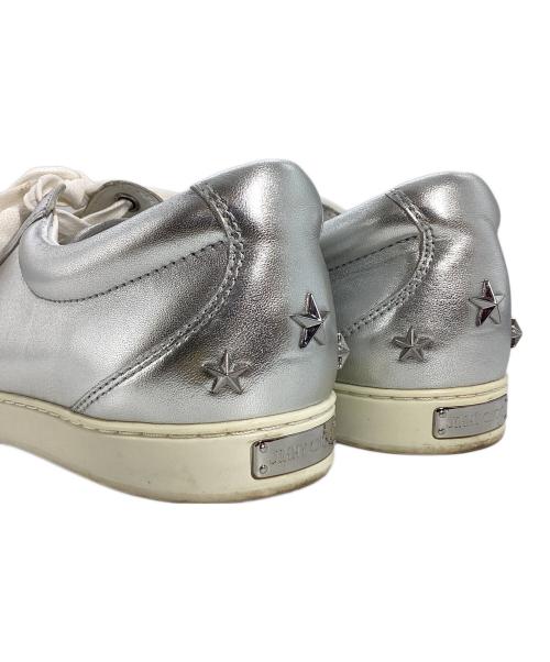 JIMMY CHOO（ジミーチュウ）JIMMY CHOO (ジミーチュウ) スニーカー シルバー サイズ:38の古着・服飾アイテム