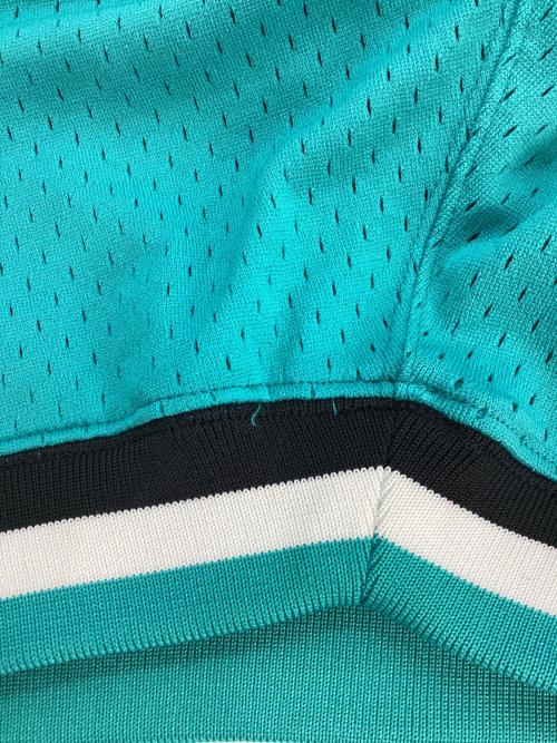 MITCHELL & NESS（ミッチェルアンドネス）MITCHELL & NESS (ミッチェルアンドネス) ゲームシャツ グリーン サイズ:3XLの古着・服飾アイテム