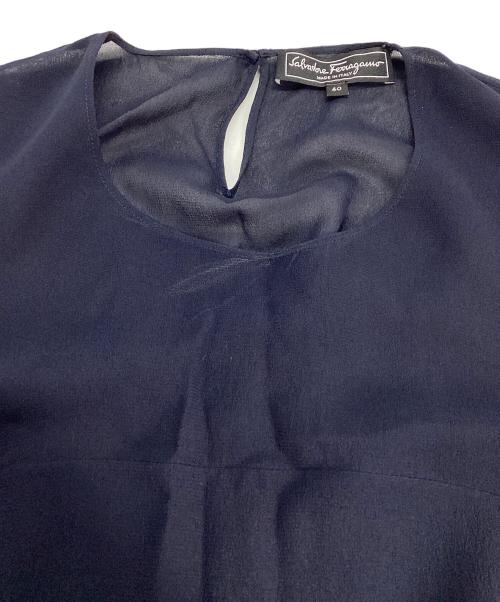 Salvatore Ferragamo（サルヴァトーレ フェラガモ）Salvatore Ferragamo (サルヴァトーレ フェラガモ) ノースリーブ・キャミソールワンピース ネイビー サイズ:40の古着・服飾アイテム