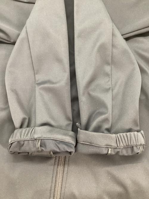 DESCENTE（デサント）DESCENTE (デサント) DESCENTE　アウター　ゴルフウェア ブラック サイズ:XLの古着・服飾アイテム