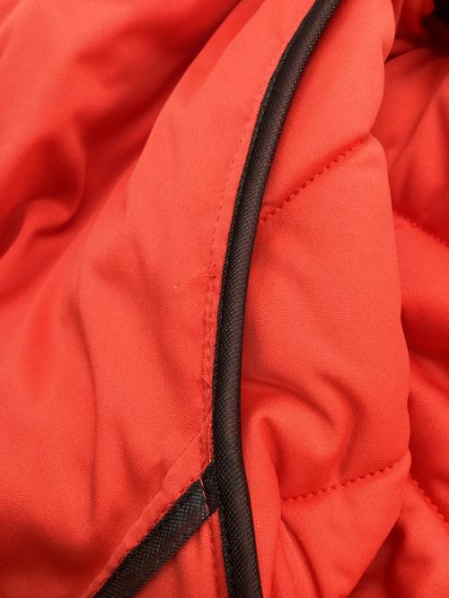 DESCENTE（デサント）DESCENTE (デサント) DESCENTE　キルティングジャケット　ゴルフウェア レッド サイズ:XLの古着・服飾アイテム