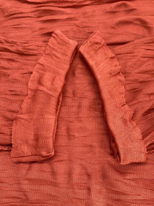 ISSEY MIYAKE（イッセイミヤケ）ISSEY MIYAKE (イッセイミヤケ) 半袖カットソー ブラウン サイズ:FREEの古着・服飾アイテム