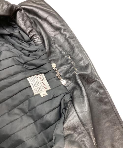 THIS GENUINE LEATHER GARMENT（ディス ジェニュイン レザー ガーメント）THIS GENUINE LEATHER GARMENT (ディス ジェニュイン レザー ガーメント) レザーライダースジャケット ブラック サイズ:38の古着・服飾アイテム