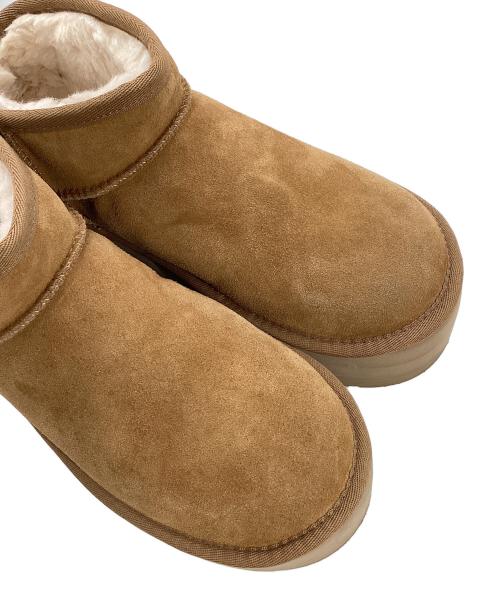 UGG（アグ）UGG (アグ) ムートンブーツ ベージュ サイズ:25の古着・服飾アイテム