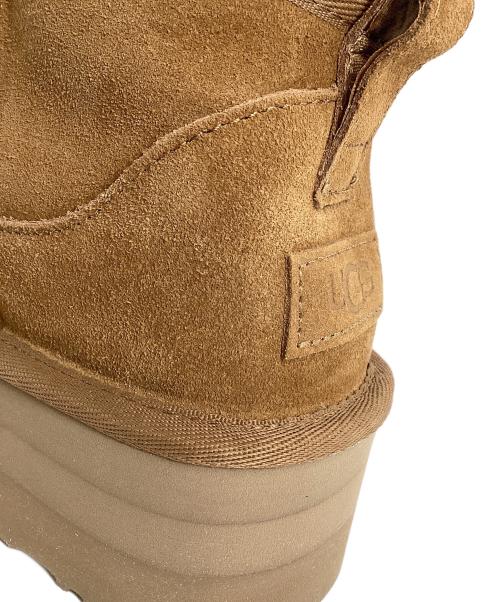 UGG（アグ）UGG (アグ) ムートンブーツ ベージュ サイズ:25の古着・服飾アイテム