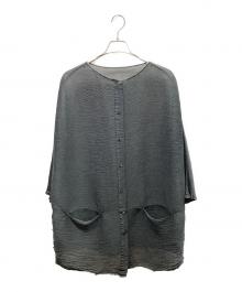 ISSEY MIYAKE me（イッセイ ミヤケ ミー）の古着「長袖ブラウス」｜グレー
