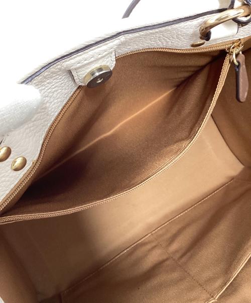 COACH（コーチ）COACH (コーチ) デンプシーキャリーオール アイボリーの古着・服飾アイテム