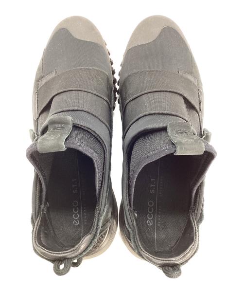 ECCO（エコー）ECCO (エコー) ZIPFLEX W SLIP-ON ローカットスニーカー ブラック サイズ:39の古着・服飾アイテム