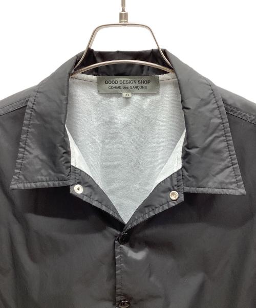 GOOD DESIGN SHOP COMME des GARCONS（グッドデザインショップ コムデギャルソン）GOOD DESIGN SHOP COMME des GARCONS (グッドデザインショップ コムデギャルソン) コーチジャケット ブラック サイズ:Sの古着・服飾アイテム