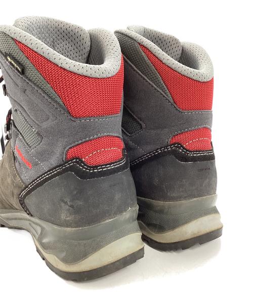 LOWA（ローバー）LOWA (ローバー) BALDO GTX トレッキングブーツ グレー サイズ:25.2の古着・服飾アイテム