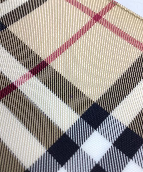 BURBERRY（バーバリー）BURBERRY (バーバリー) コスメポーチ ベージュの古着・服飾アイテム