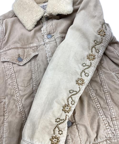 REMI RELIEF（レミレリーフ）REMI RELIEF (レミレリーフ) フラワースタッズ裏ボアコーデュロイジャケット ベージュ サイズ:Sの古着・服飾アイテム