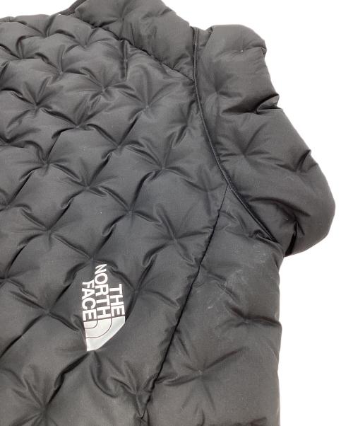 THE NORTH FACE（ザ ノース フェイス）THE NORTH FACE (ザ ノース フェイス) アストロライトベスト ブラック サイズ:XLの古着・服飾アイテム