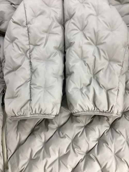THE NORTH FACE（ザ ノース フェイス）THE NORTH FACE (ザ ノース フェイス) アストロライトクルー アイボリー サイズ:Lの古着・服飾アイテム
