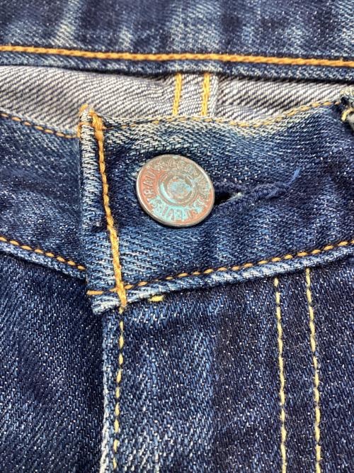 LEVI'S（リーバイス）LEVI'S (リーバイス) デニムパンツ ブルー サイズ:W31×L33の古着・服飾アイテム
