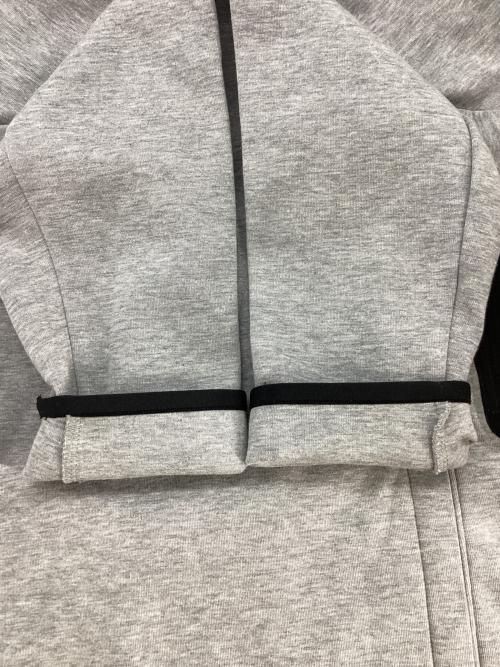 NIKE（ナイキ）NIKE (ナイキ) ジップパーカー グレー サイズ:Lの古着・服飾アイテム