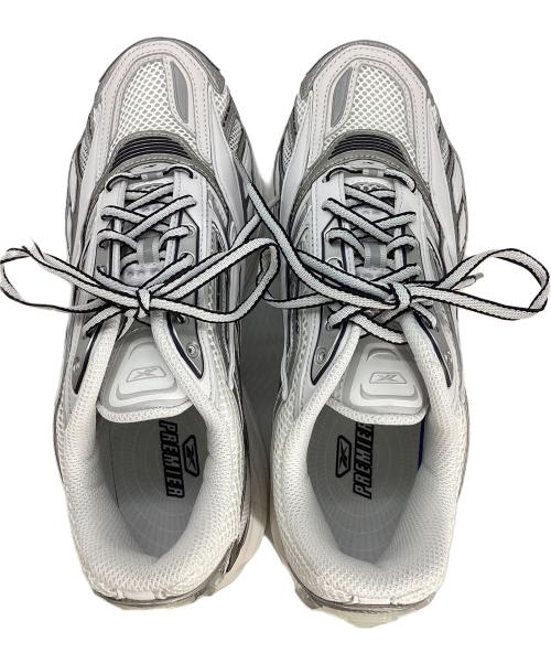 REEBOK（リーボック）REEBOK (リーボック) プレミアロードウルトラ シルバー×ホワイト サイズ:24.5の古着・服飾アイテム