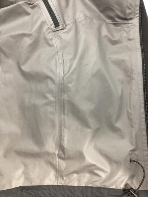 THE NORTH FACE（ザ ノース フェイス）THE NORTH FACE (ザ ノース フェイス) THE NORTH FACE ナイロンジャケット ブラック サイズ:Sの古着・服飾アイテム