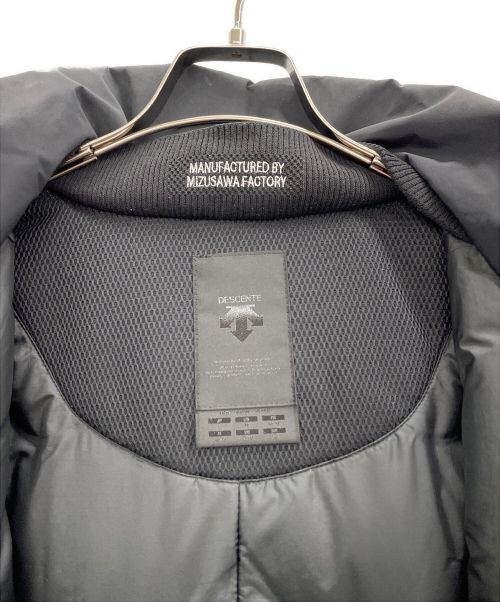 DESCENTE（デサント）DESCENTE (デサント) 水沢インビジブルダウンコート（MIZUSAWA INVISIBLE DOWN COAT） ブラック サイズ:Lの古着・服飾アイテム