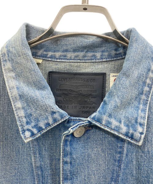 LEVI'S（リーバイス）LEVI'S (リーバイス) ユーティリティトラッカージャケット インディゴ サイズ:Mの古着・服飾アイテム