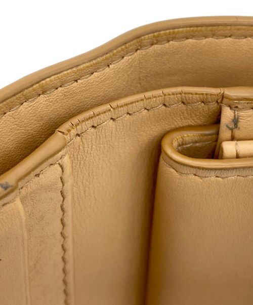 Maison Margiela（メゾンマルジェラ）Maison Margiela (メゾンマルジェラ) 二つ折り財布 ベージュの古着・服飾アイテム