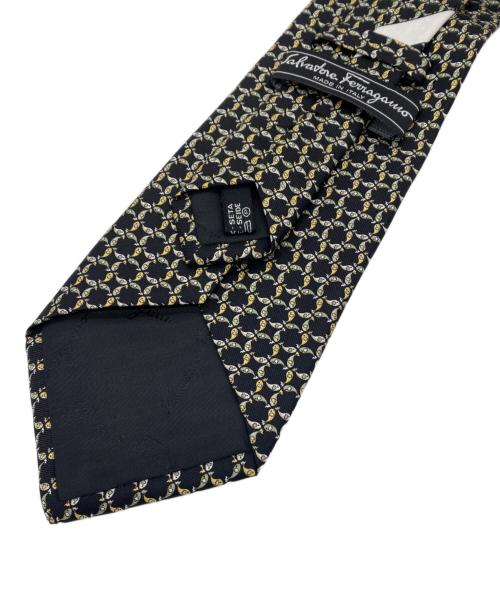 Salvatore Ferragamo（サルヴァトーレ フェラガモ）Salvatore Ferragamo (サルヴァトーレ フェラガモ) ネクタイ ブラック サイズ:FREE 未使用品の古着・服飾アイテム