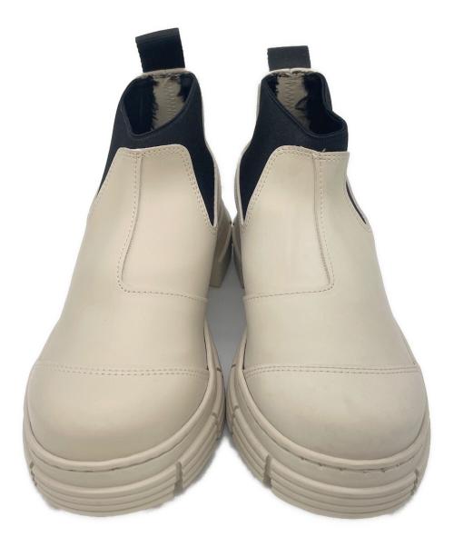 GANNI（ガニー）GANNI (ガニー) ショートブーツ アイボリー サイズ:35の古着・服飾アイテム