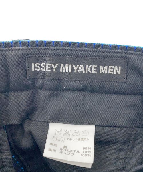 ISSEY MIYAKE MEN（イッセイミヤケメン）ISSEY MIYAKE MEN (イッセイミヤケメン) パンツ ブラック×ブルー サイズ:2の古着・服飾アイテム
