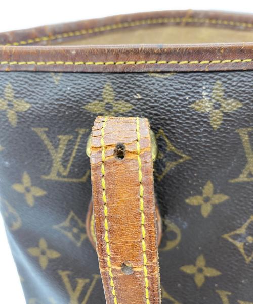 LOUIS VUITTON（ルイ ヴィトン）LOUIS VUITTON (ルイ ヴィトン) ショルダーバッグ　モノグラム　バケットPM　の古着・服飾アイテム
