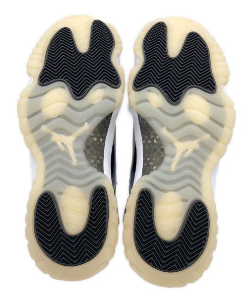 NIKE（ナイキ）NIKE (ナイキ) スニーカー ホワイト×ブラック サイズ:27 未使用品の古着・服飾アイテム