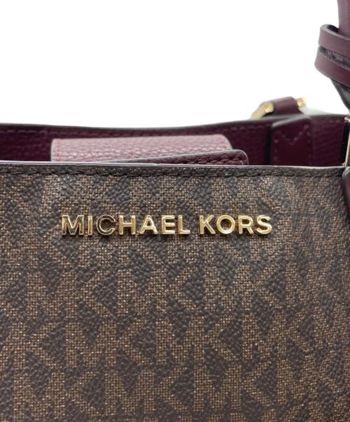 MICHAEL KORS（マイケル・コース）MICHAEL KORS (マイケル・コース) ショルダーバッグ ブラウンの古着・服飾アイテム