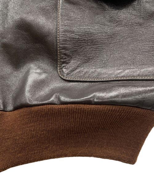 TOYS MCCOY（トイズマッコイ）TOYS MCCOY (トイズマッコイ) H.OKAMOTO A-2 レザージャケット ブラウン サイズ:44の古着・服飾アイテム