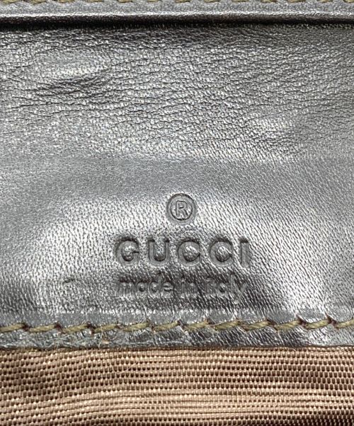 GUCCI（グッチ）GUCCI (グッチ) 2つ折り財布 ブラウンの古着・服飾アイテム