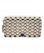 COACHコーチ）の古着「ディンキーリングショルダーバッグ」｜ホワイト